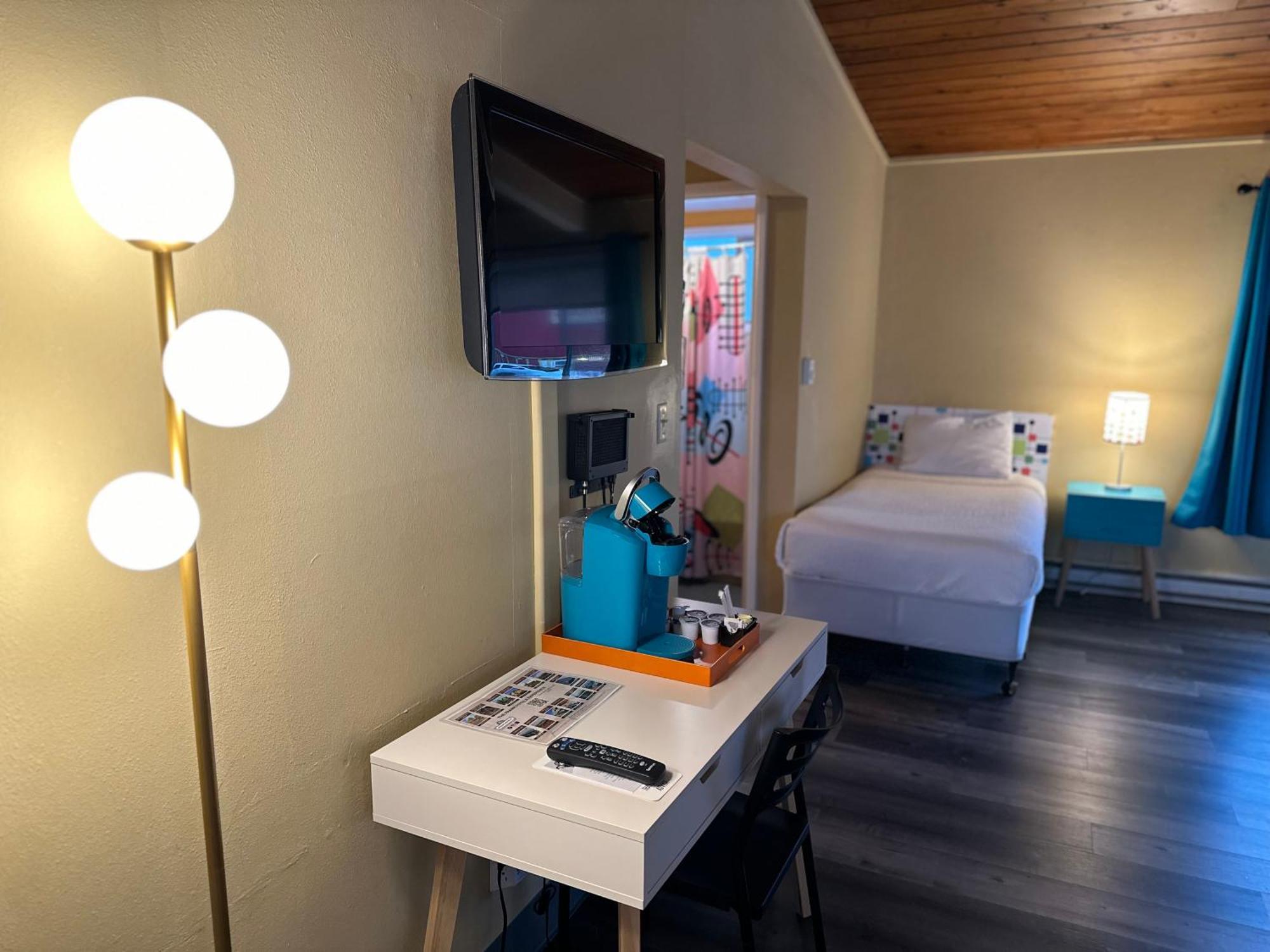אסטוריה Atomic Motel חדר תמונה